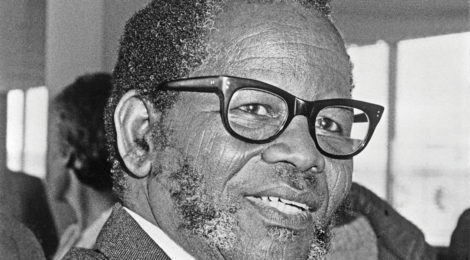 Oliver Tambo: From Exile to Exalted